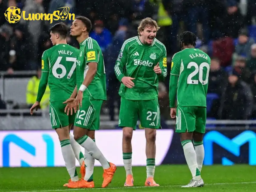 Newcastle vừa giành chiến thắng ấn tượng với tỉ số 4-1 trước Everton (Ảnh: ESPN) Newcastle vừa giành chiến thắng ấn tượng với tỉ số 4-1 trước Everton